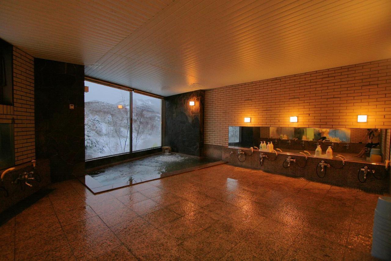 Hotel Araragi Яманути Экстерьер фото